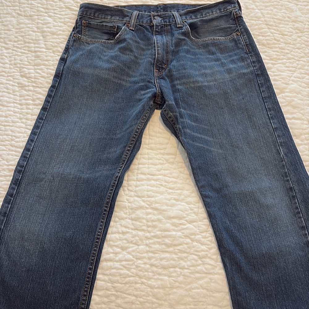 Men’s Levi’s jeans